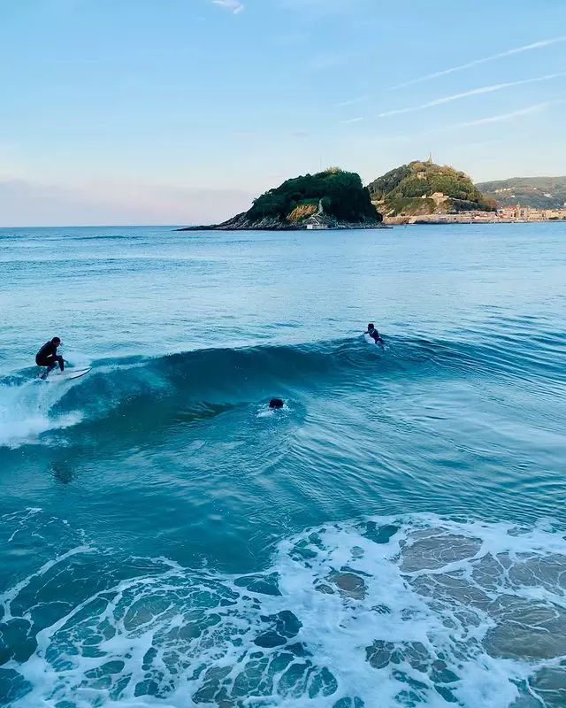 Surfing-in-San-Sebastian